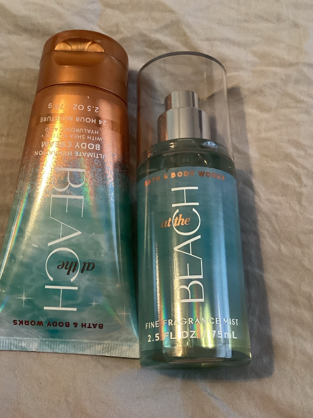 Bath & Body Works At the Beach Duo & Make-Up bag - Picture 2 of 6